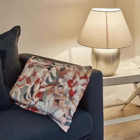 Gut Hohenstein - Platanenappartment Barkelsby Екстериор снимка